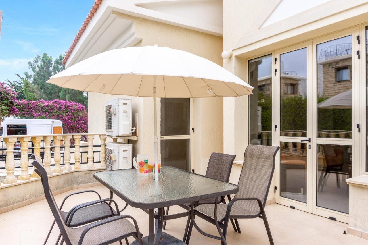 Villa Deja Blue By Ezoria Villas คอรัลเบย์ ภายนอก รูปภาพ